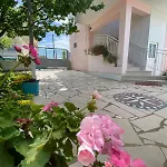 Kristel Holiday Apartment